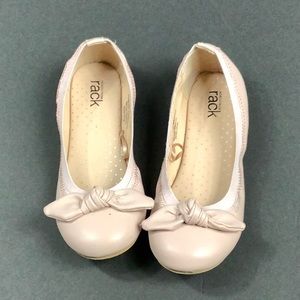 Nordstrom Rack Girls Kids Slip on Shoes Size: 1